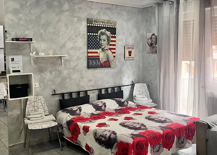 Marilyn House